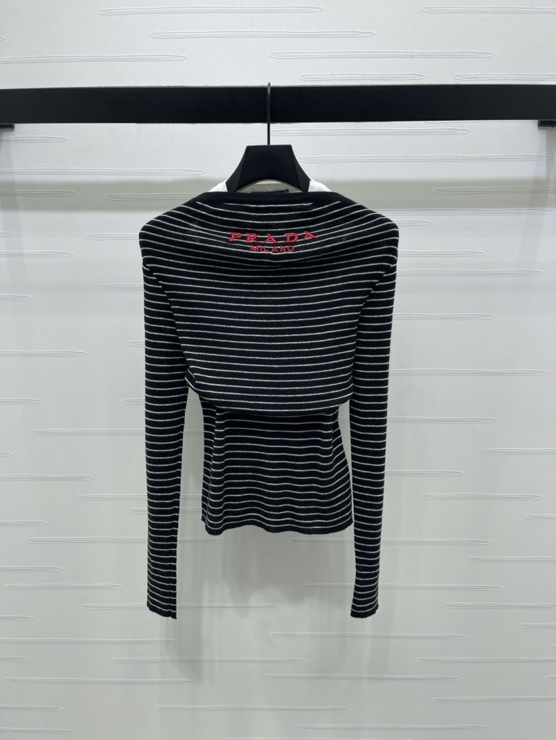 Pra*a sweaters